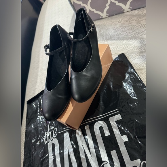 EUC* Broadway Dance Shoes - Picture 4 of 5